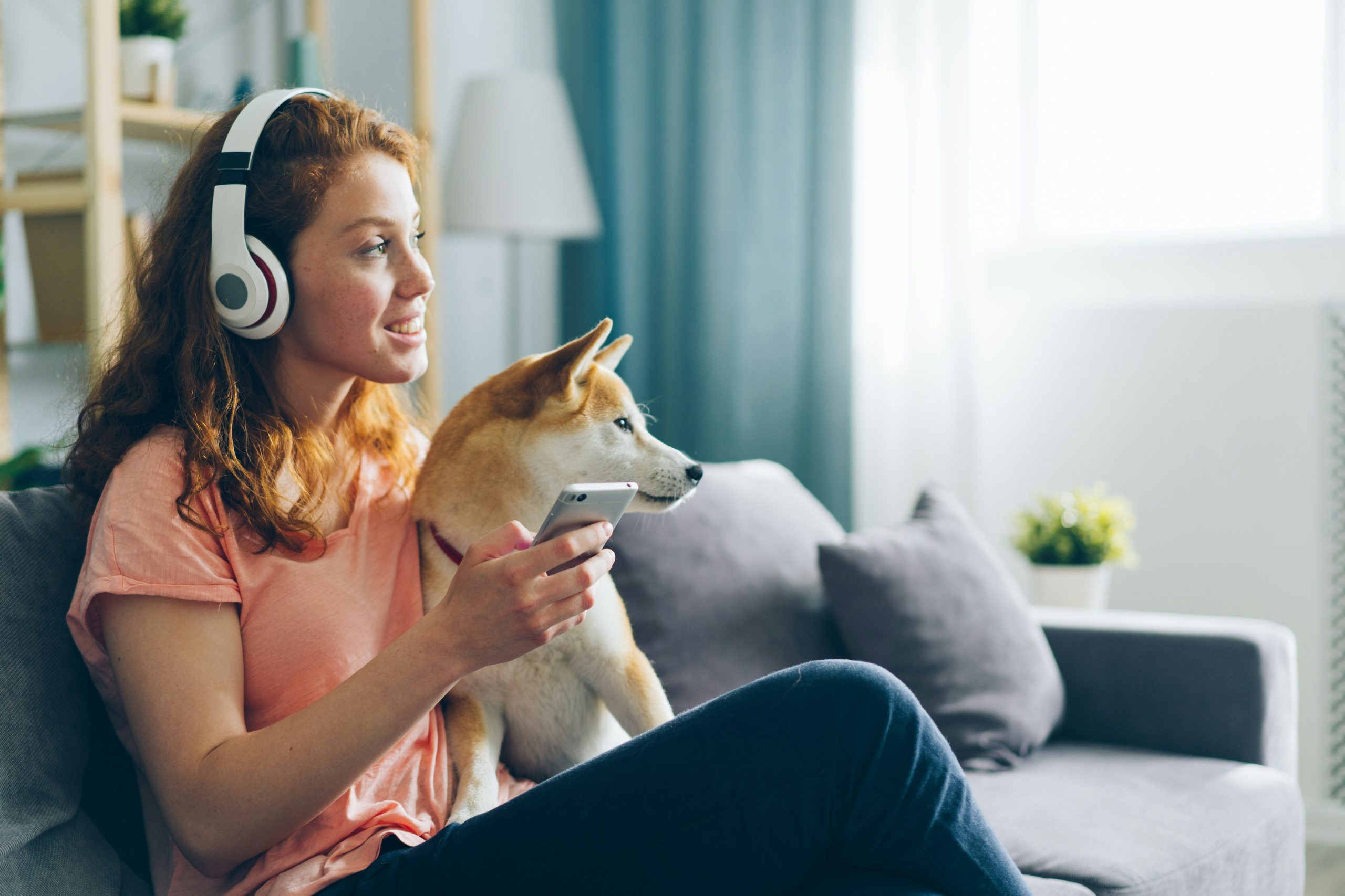 mother listen music