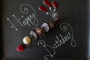 Read more about the article 10 günstige Geburtstagsgeschenke für Papa – Liebevoll von Kindern