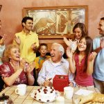Lachend in die Fünfziger: lustige Sprüche zum 50. Geburtstag für Männer