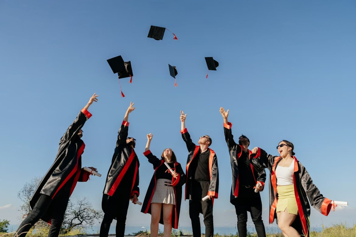 14+ einzigartige Ideen für die Abschlussfeier 2026