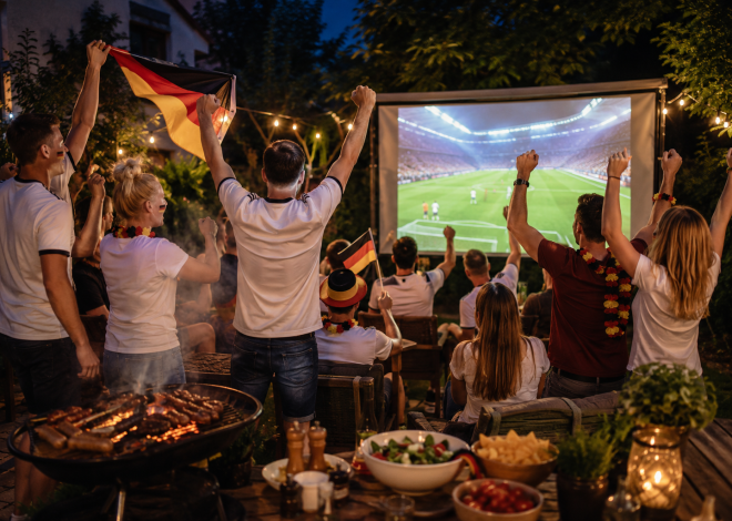 Die perfekte Grillparty zur Fußball-WM 2026: Tipps für das ultimative Public Viewing zu Hause