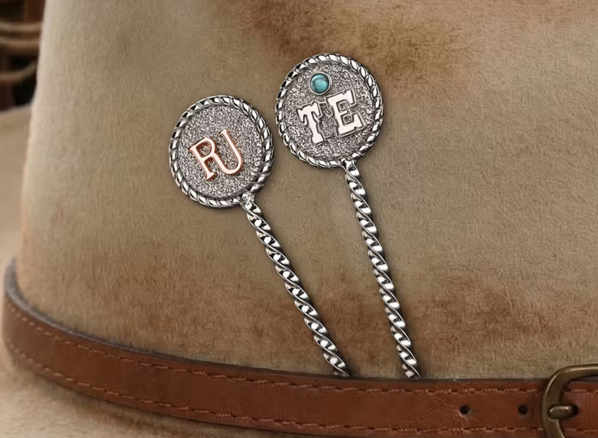 Personalisierte Western-Hutnadel mit Rinder-Brandzeichen & Türkis: Wiederverwendbarer Zahnstocher-Hutstecker