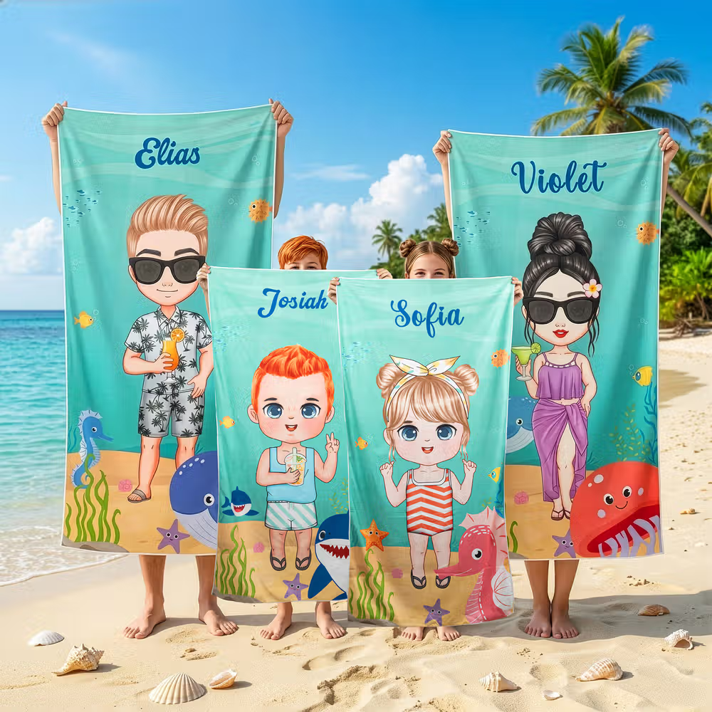 Bunte Meereswelt für sonnige Strandtage: Personalisiertes Meerwelt-Strandtuch mit Cartoon-Figur und Namen